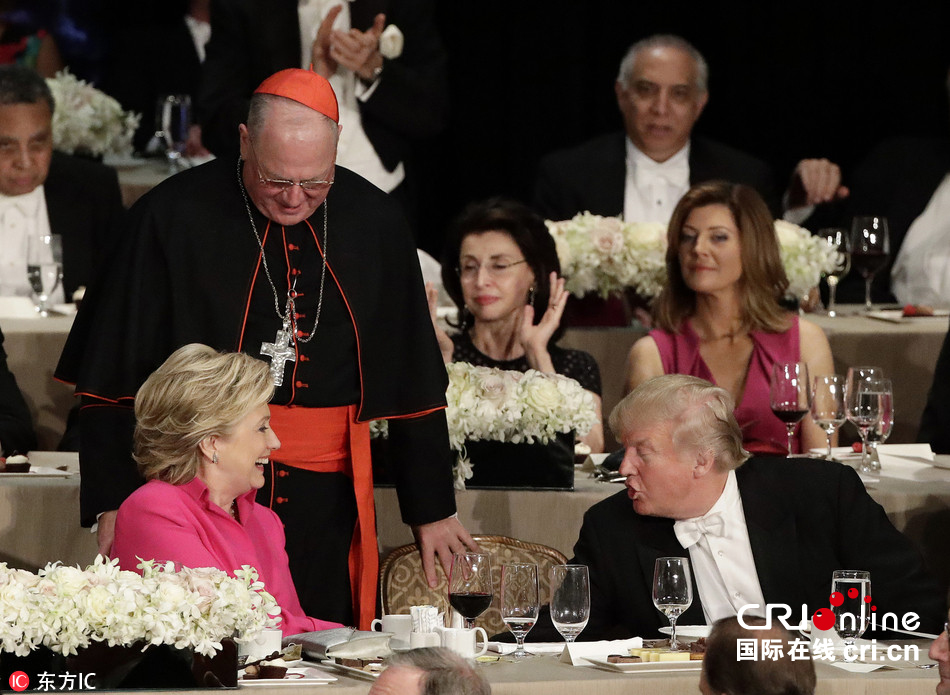 瑞典与罗马尼亚握手言和，双方共进一步