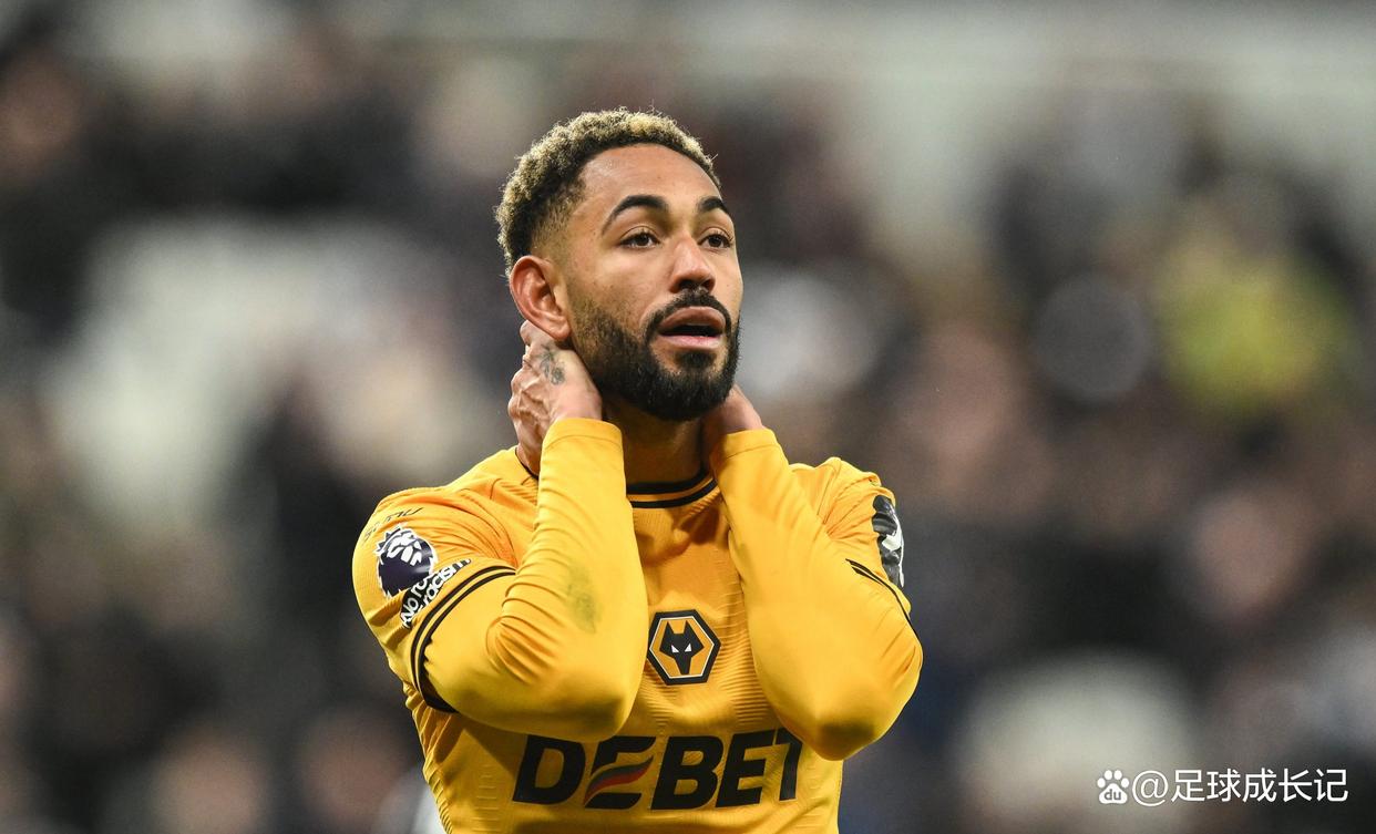 狼队示警裁判不公,主场遭遇连败,保级形势险飞响炮的简单介绍 狼队示警裁判不公,主场遭遇连败,保级形势险飞响炮的简单介绍