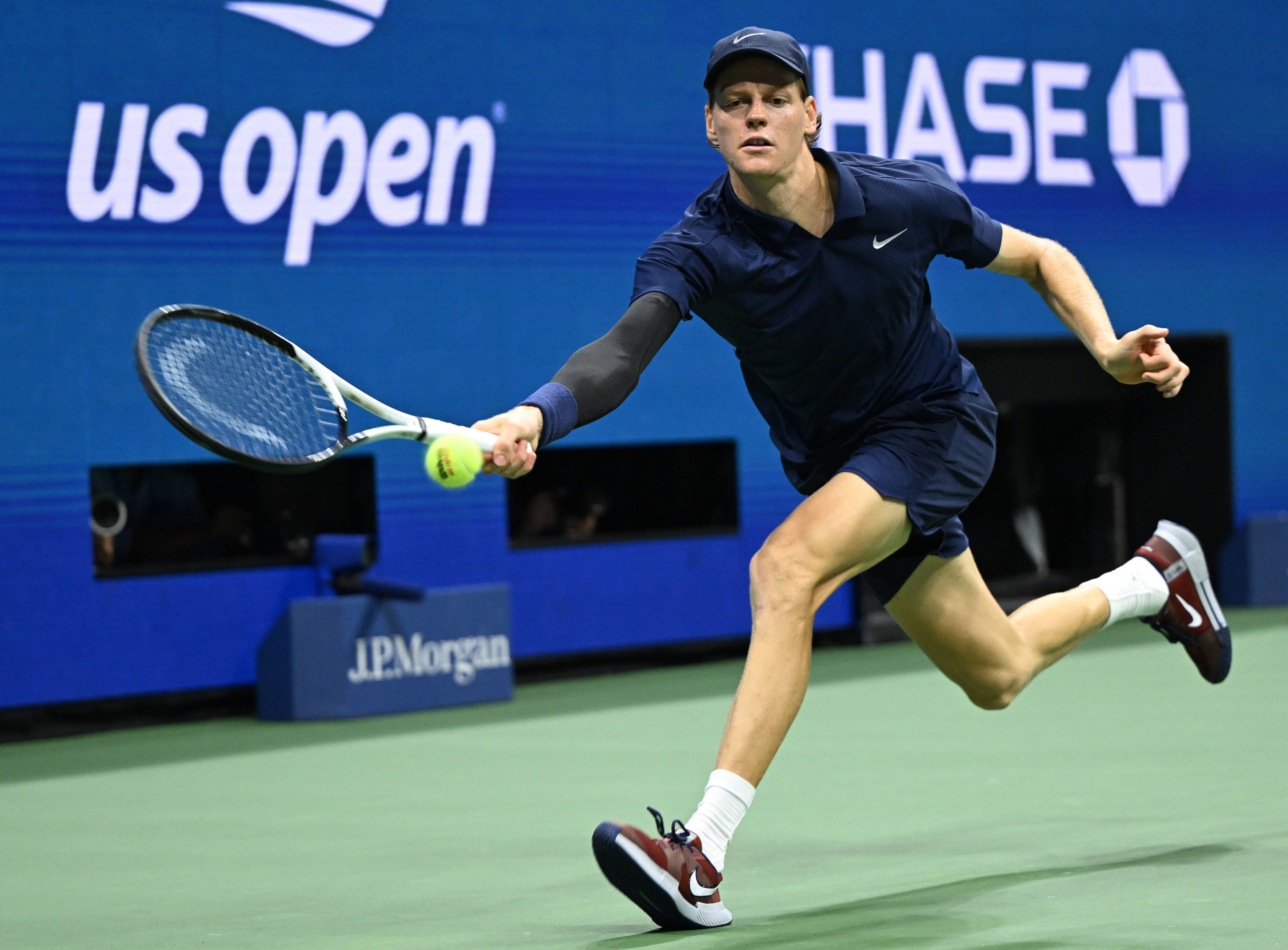 今晚美网前瞻：辛纳伤情更新，利雅得新月冲击零封纪录(主日讲章两种生命全集)